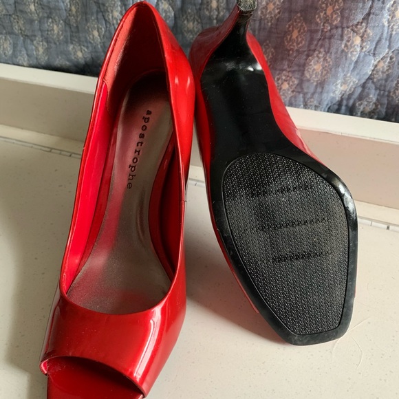 Red heels! - Picture 6 of 8